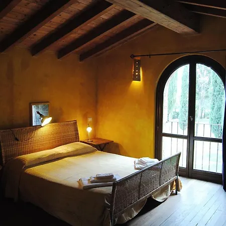Tenuta Il Poggiolo Appartament 1 住宿加早餐酒店